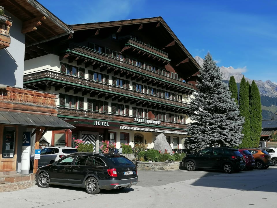 Außenansicht Hotel Salzburgerhof