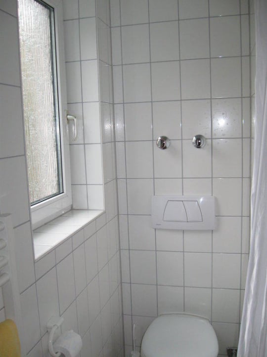 Dusche/WC Hotel Berg