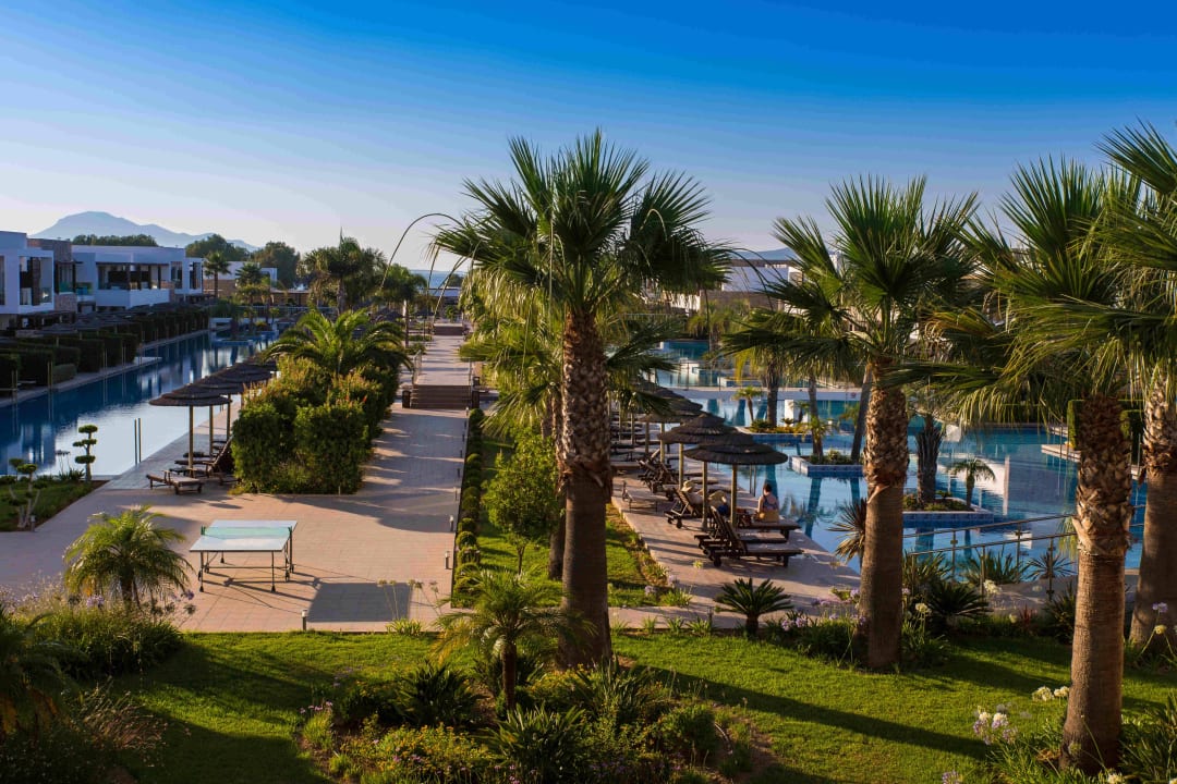 Garten und Pool TUI BLUE Palazzo del Mare
