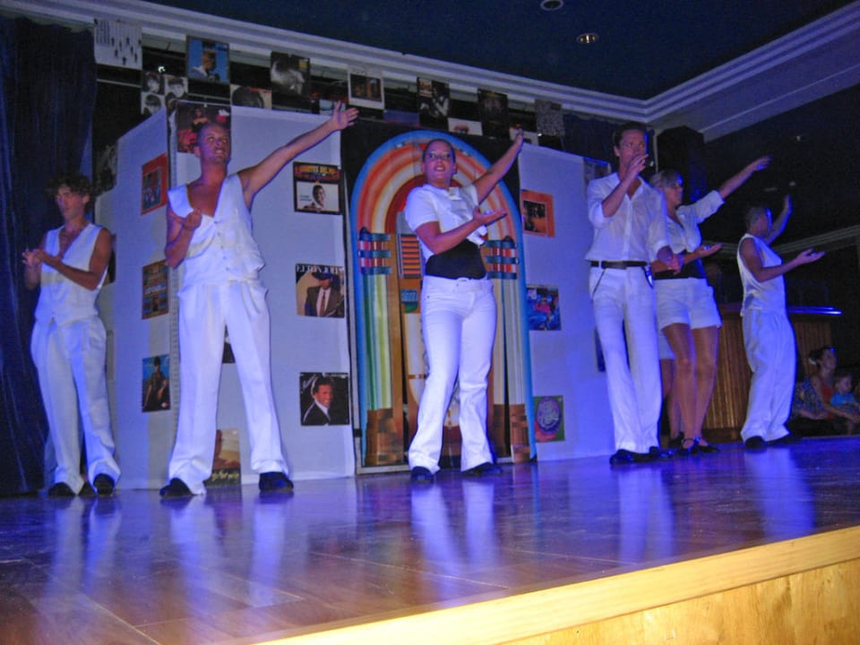 Abendprogramm Hotel Riu Oliva Beach Resort