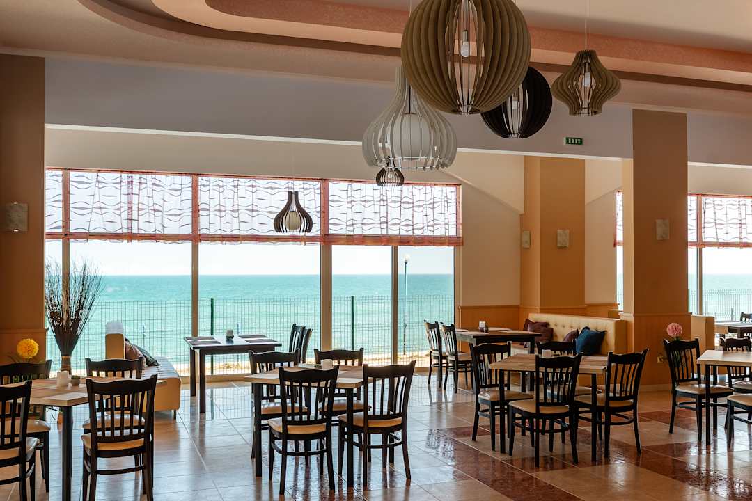 Gastro MIDIA FAMILY RESORT