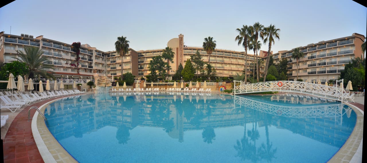Außenansicht Seaden Corolla Hotel