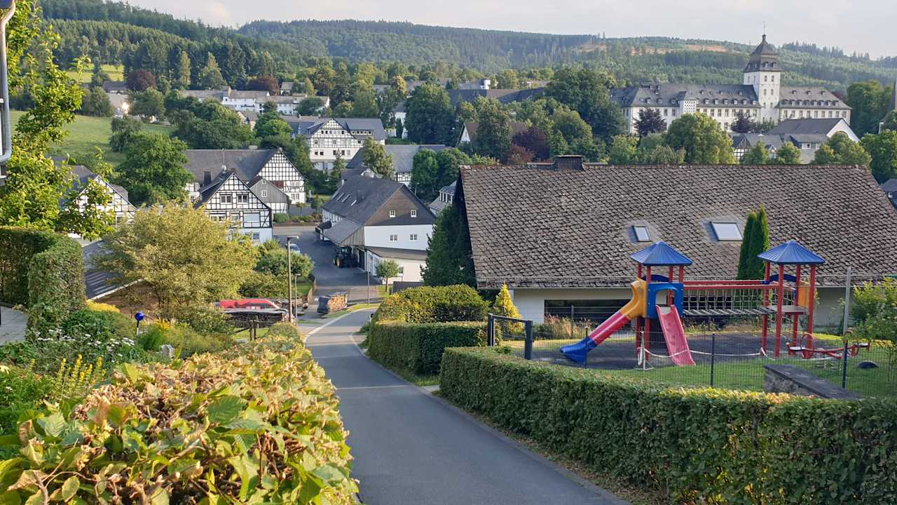 Außenansicht Sauerland Alpin Hotel