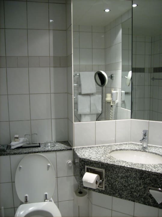 Badezimmer Mercure Hotel Bochum City