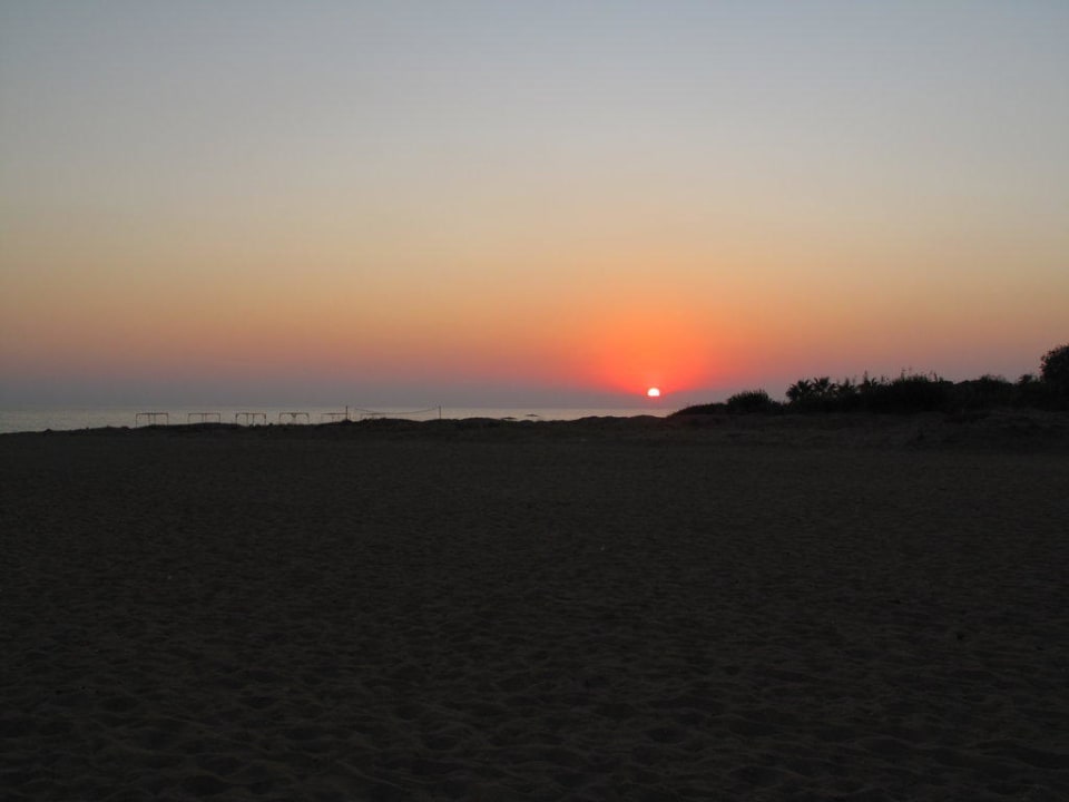 Sonnenuntergang Skys Hotel