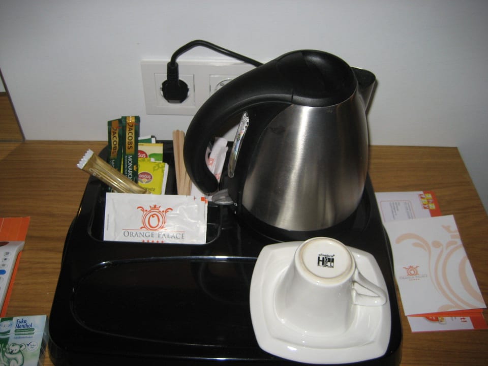 Zimmer Orange Palace Side