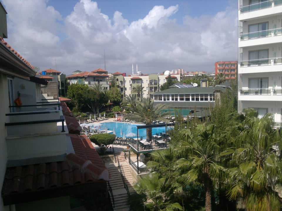 Vom Balkon Blick links Hotel Gardenia Beach