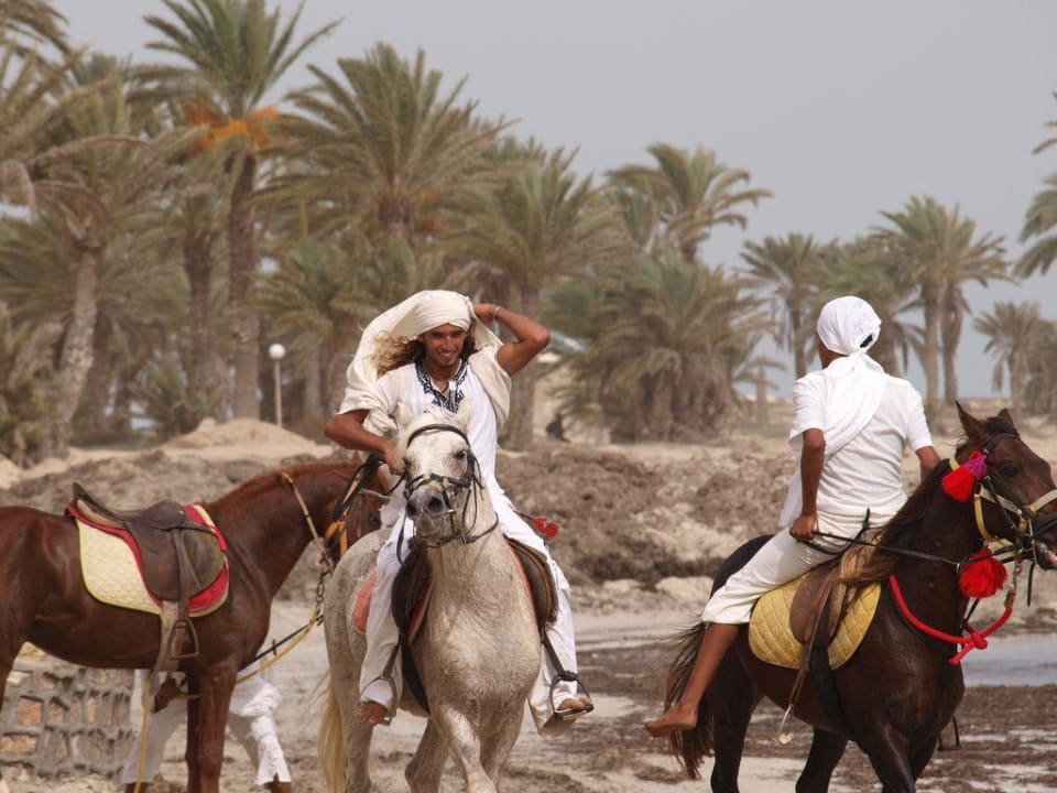 Animationsprogramm am Strand Hotel El Mouradi Djerba Menzel