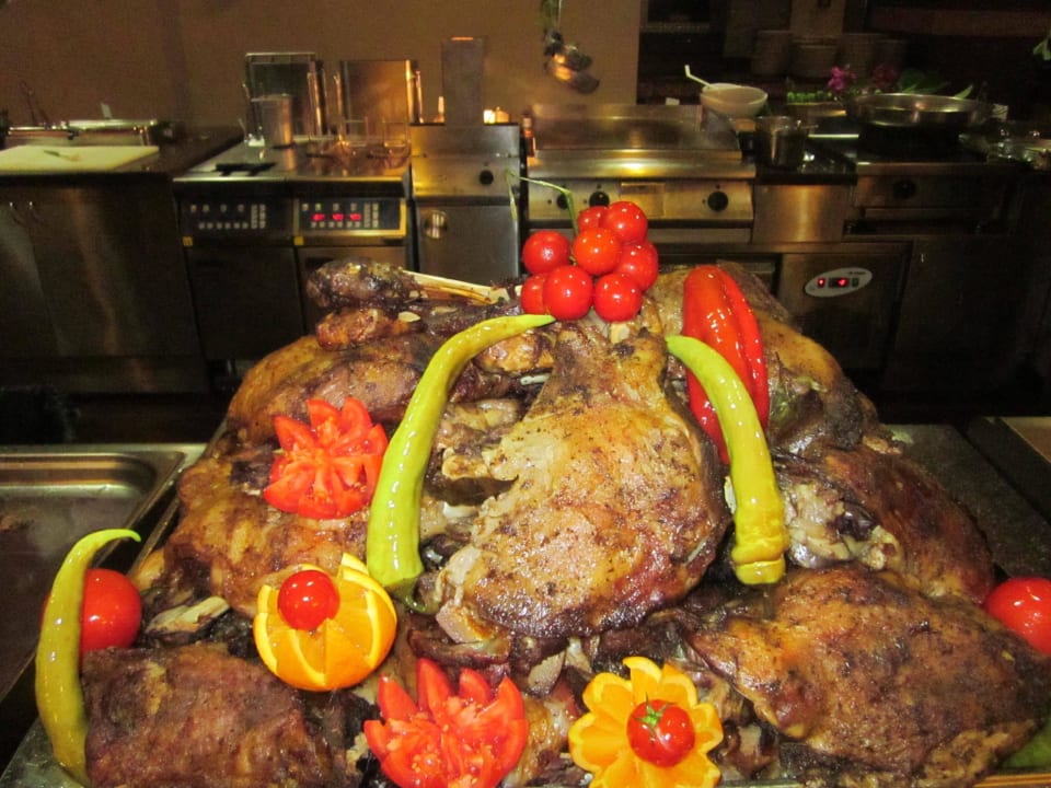 Truthahn total Club Grand Side