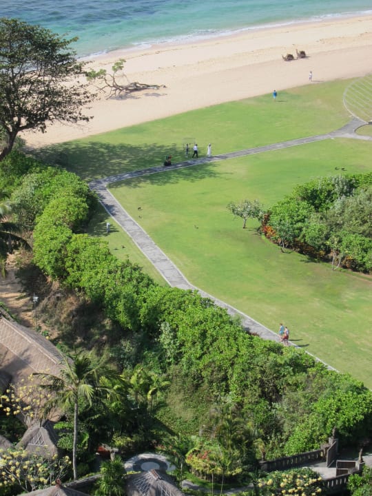 Garten mit Affen Hilton Bali Resort