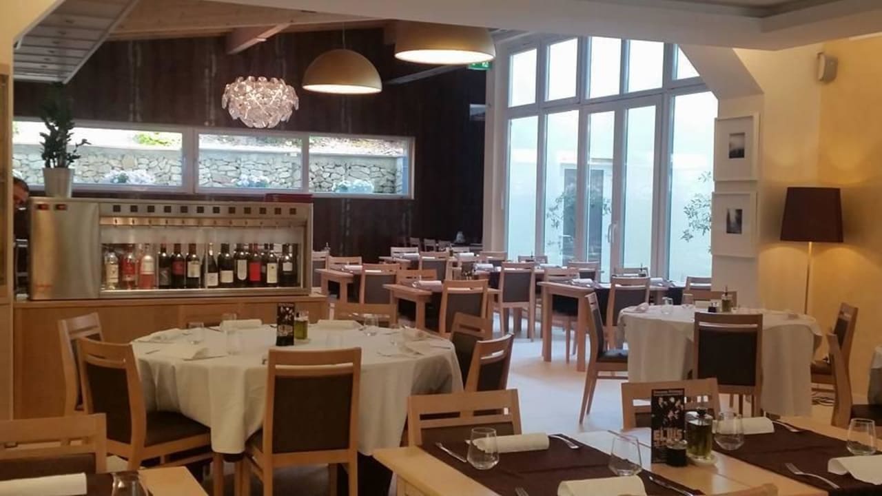 Salle Hotel Bon Repos