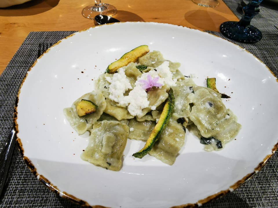 Gastro Nana Golden Beach