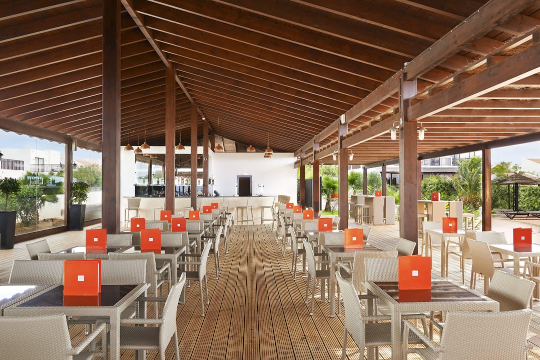 Gabi Club Meliá Dunas Beach Resort & Spa