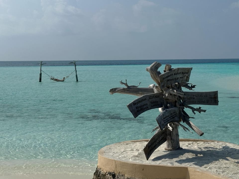 Strand Constance Moofushi Maldives