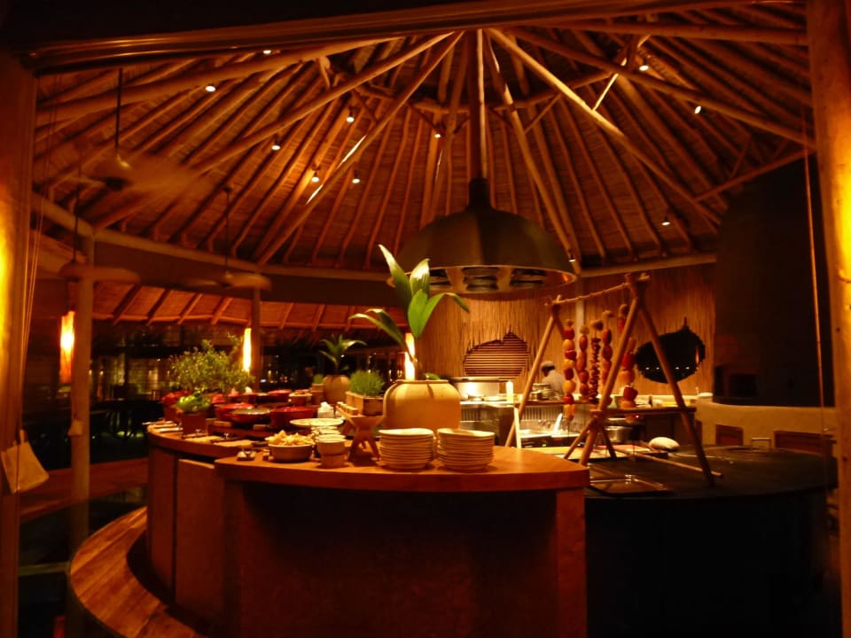 Cooking Hut Hotel Six Senses Laamu