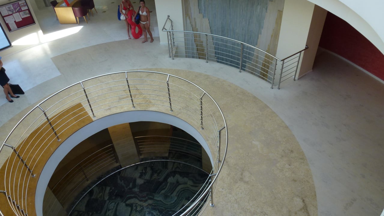 Lobby Grand Hotel Holiday Resort