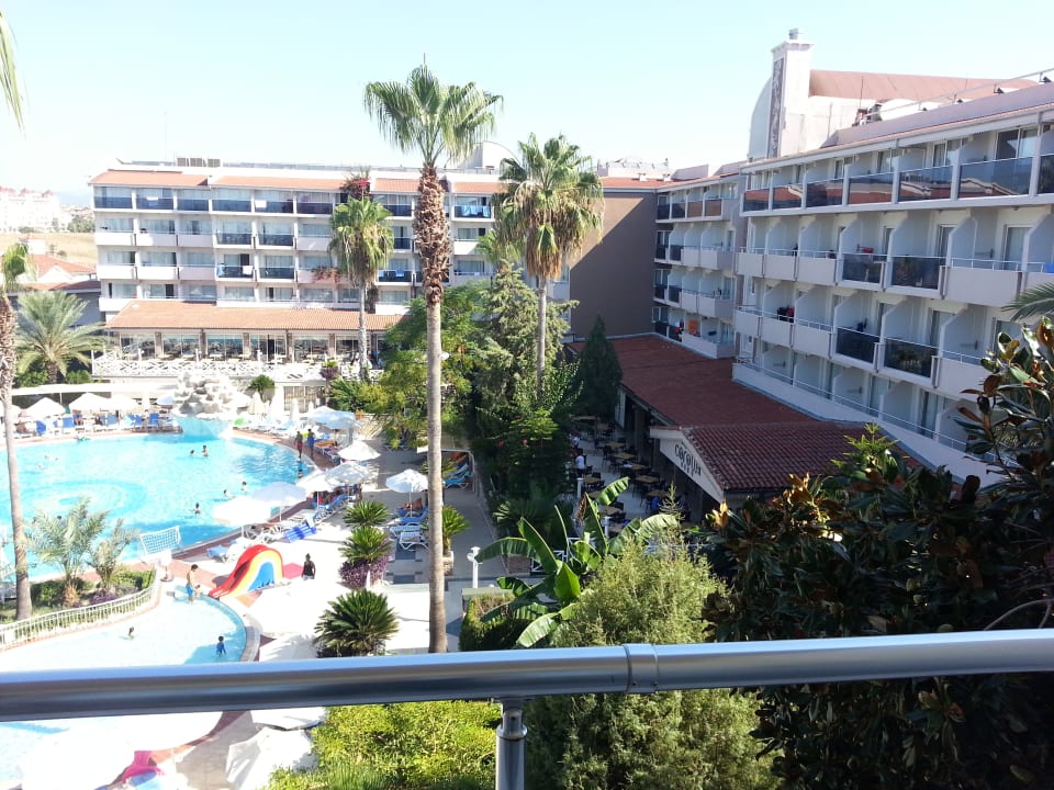 Pool Seaden Corolla Hotel