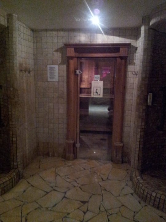 Vital Wellness Center Sauna Bull Eugenia Victoria & Spa