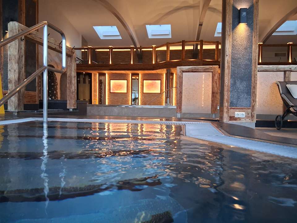 Pool Hotel Bergknappenhof