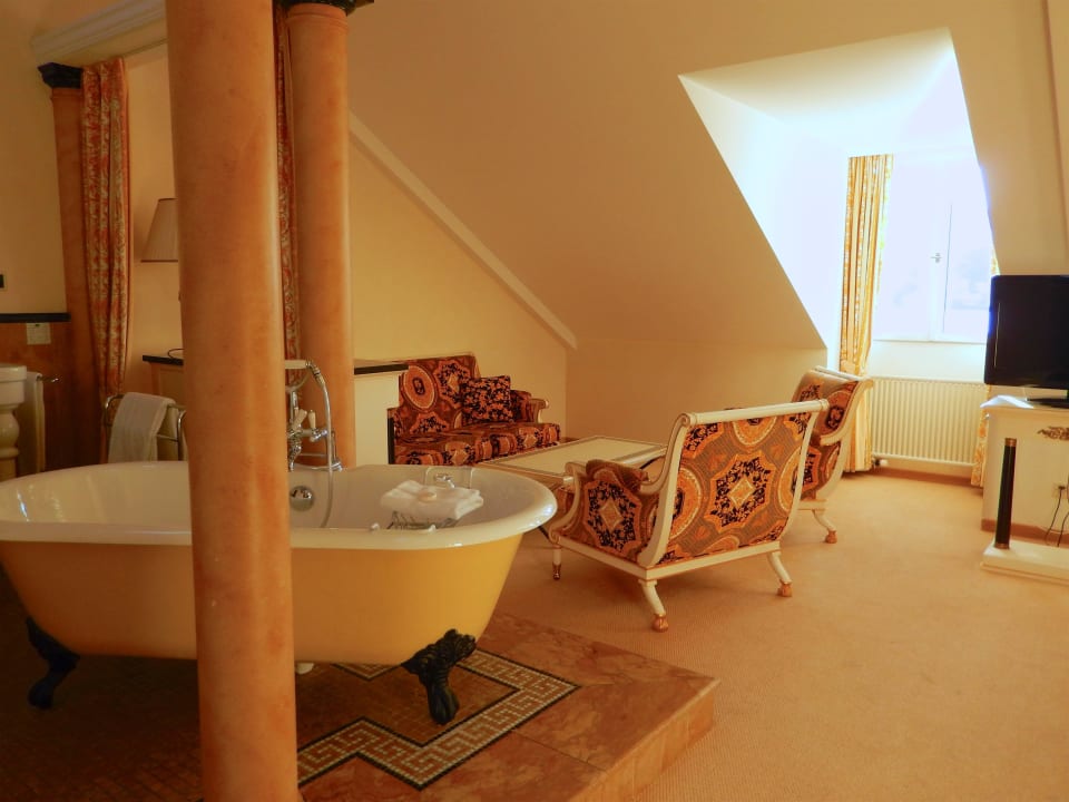 Versace-Suite Hotel Seeburg