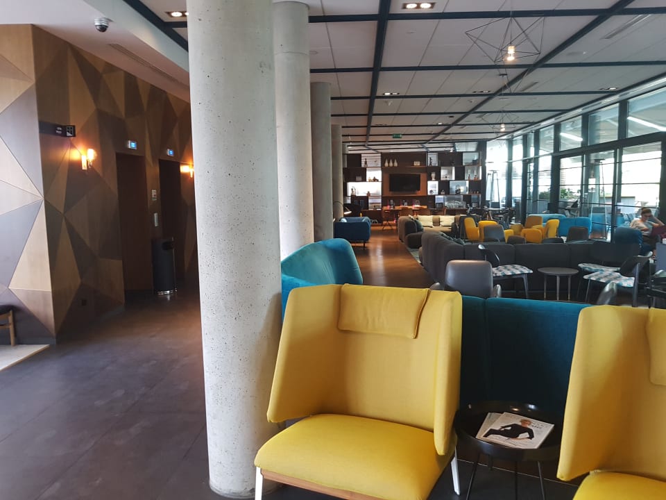 Lobby Puro Hotel Poznań