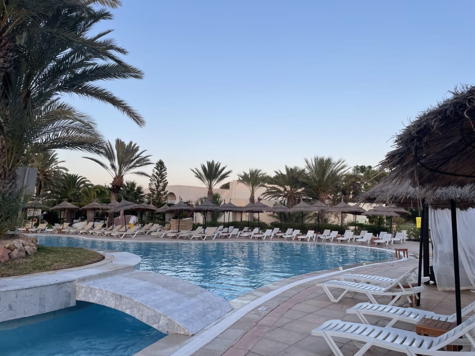 Pool TUI MAGIC LIFE Penelope Beach