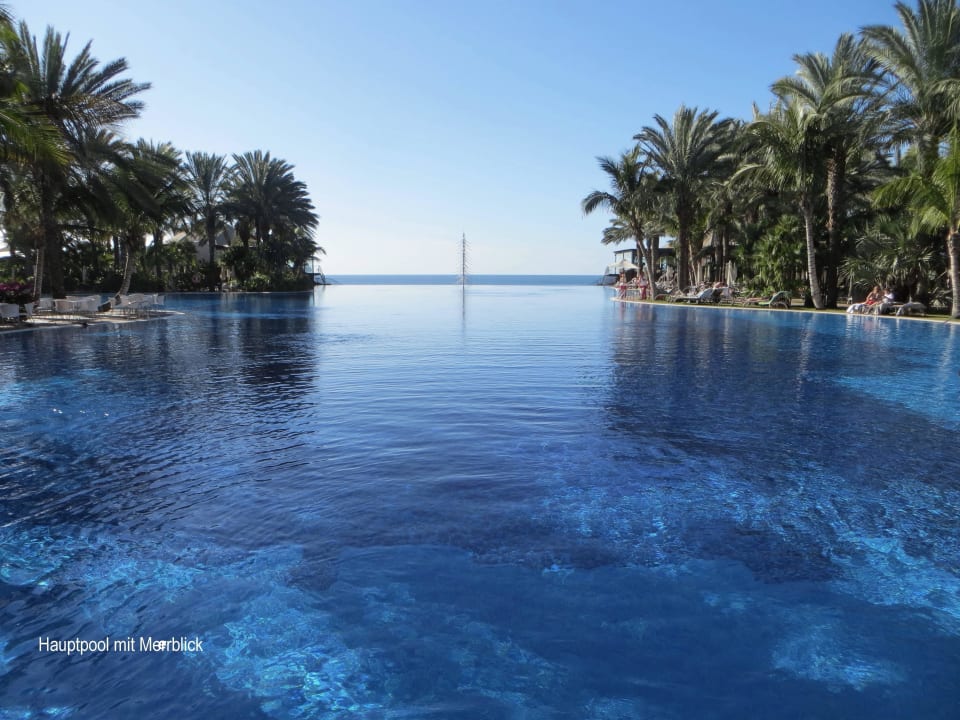 Groß0er Pool 'Lago' mit Meeresblick Lopesan Costa Meloneras, Resort & Spa