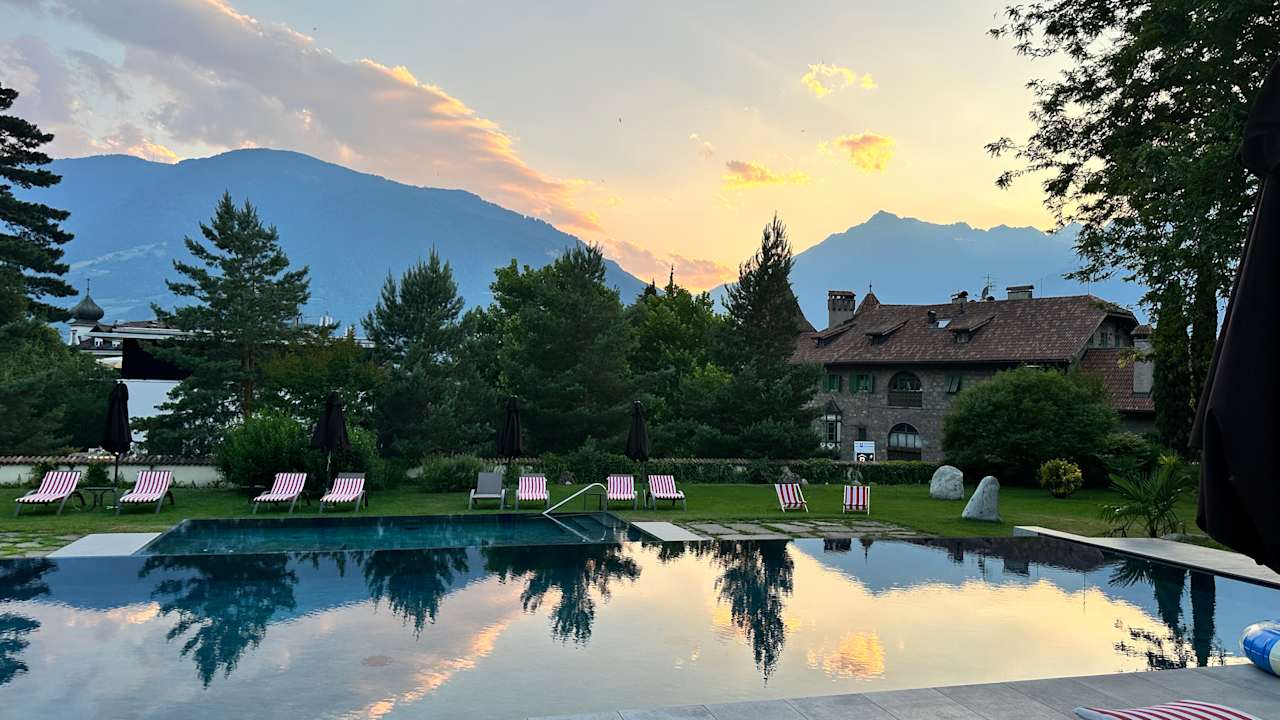 Pool Hotel Castel Rundegg