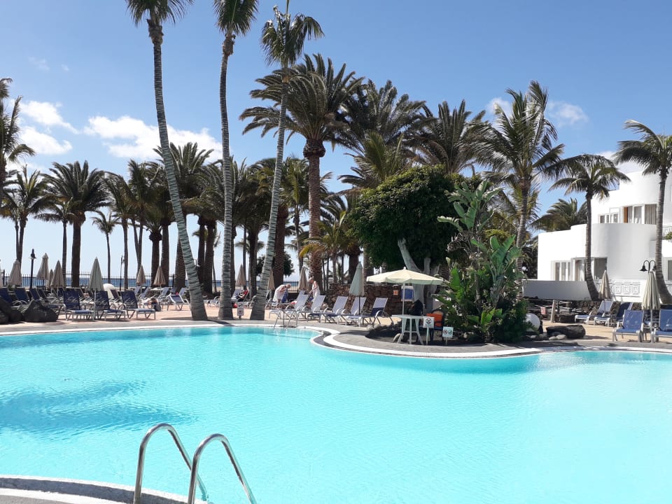 Pool Hipotels La Geria