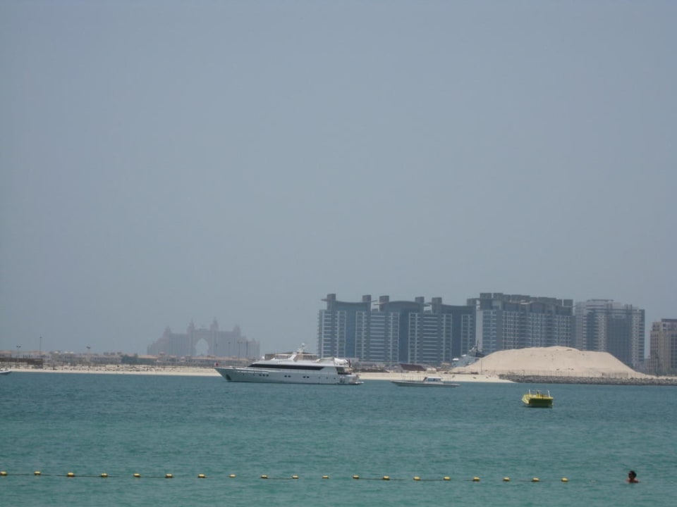 Aussicht vom Strand The Westin Dubai Mina Seyahi Beach Resort & Marina