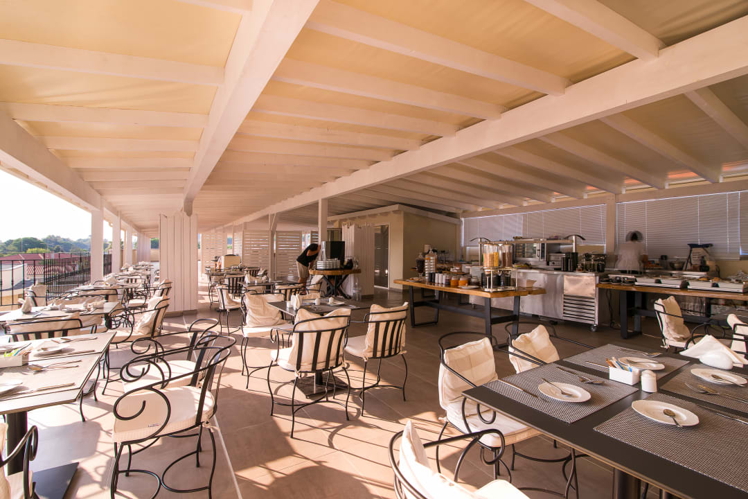 Gastro Neikos Luxury Suites