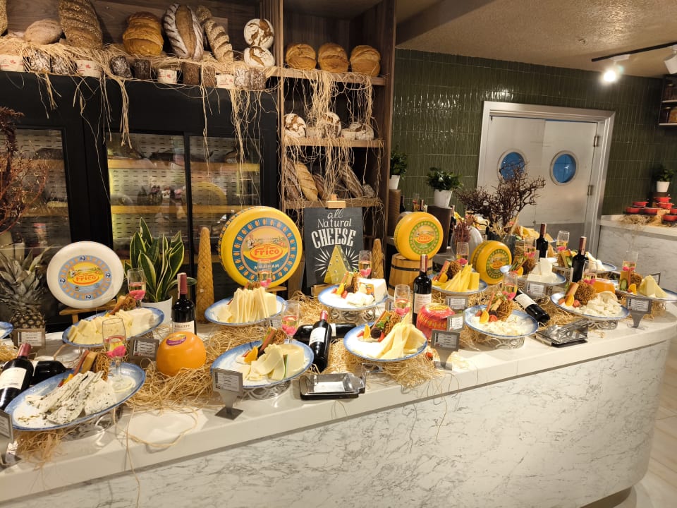 Gastro Liu Resorts