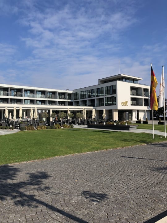 Außenansicht Schlosshotel Bad Wilhelmshöhe Conference & Spa