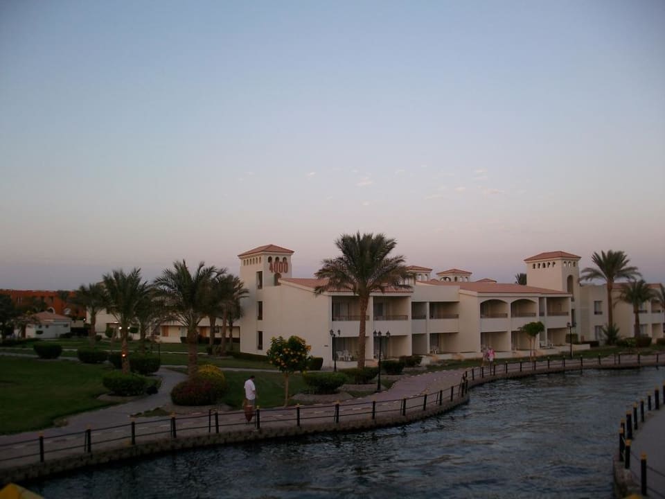 Blick auf Teil des 3000 Block Pickalbatros Dana Beach Resort - Hurghada