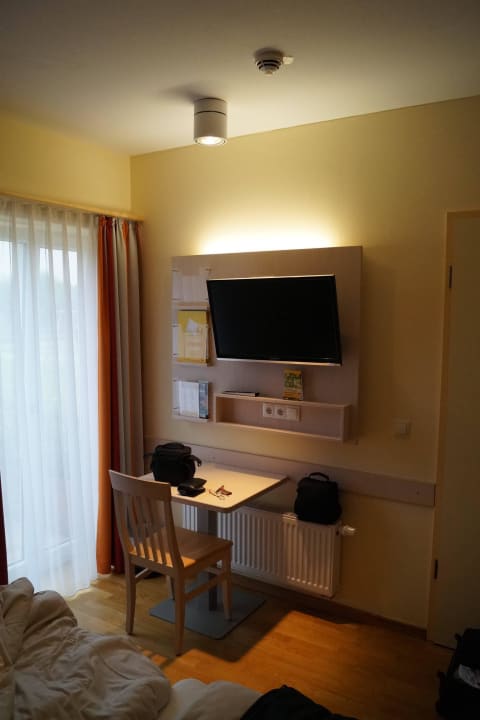 Nett , nicht sehr geräumig aber ausreichend  JUFA Hotel Jülich