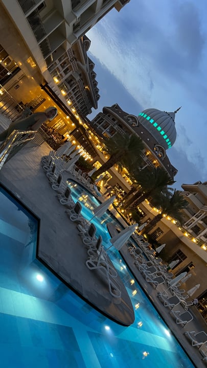 Außenansicht Kirman Belazur Resort & Spa