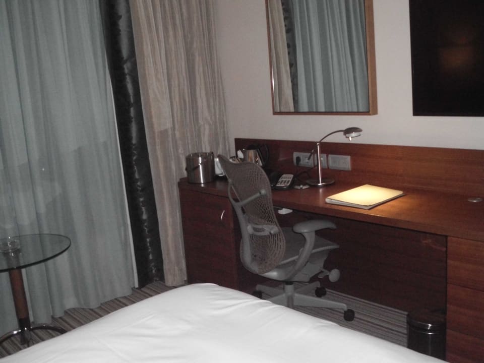 Zimmer Hilton Garden Inn Frankfurt Airport