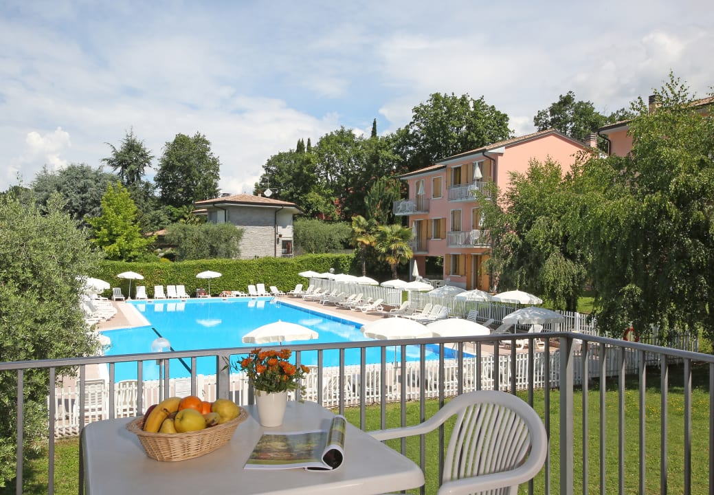 Pool Appartement Residenz San Carlo