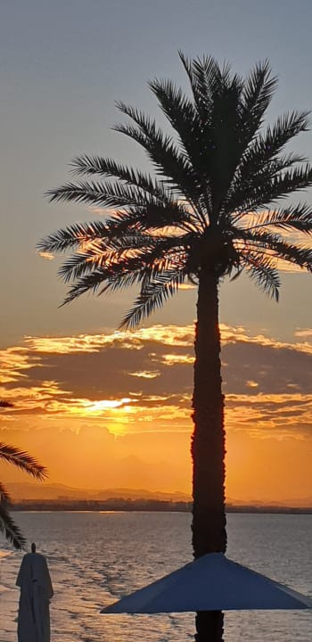 Ausblick Hotel Crowne Plaza Muscat