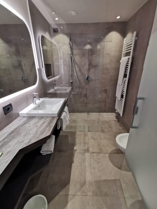 Zimmer Hotel Ideal Park