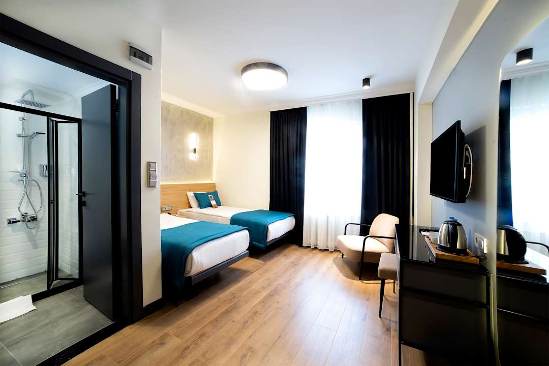 Zimmer Barin Hotel