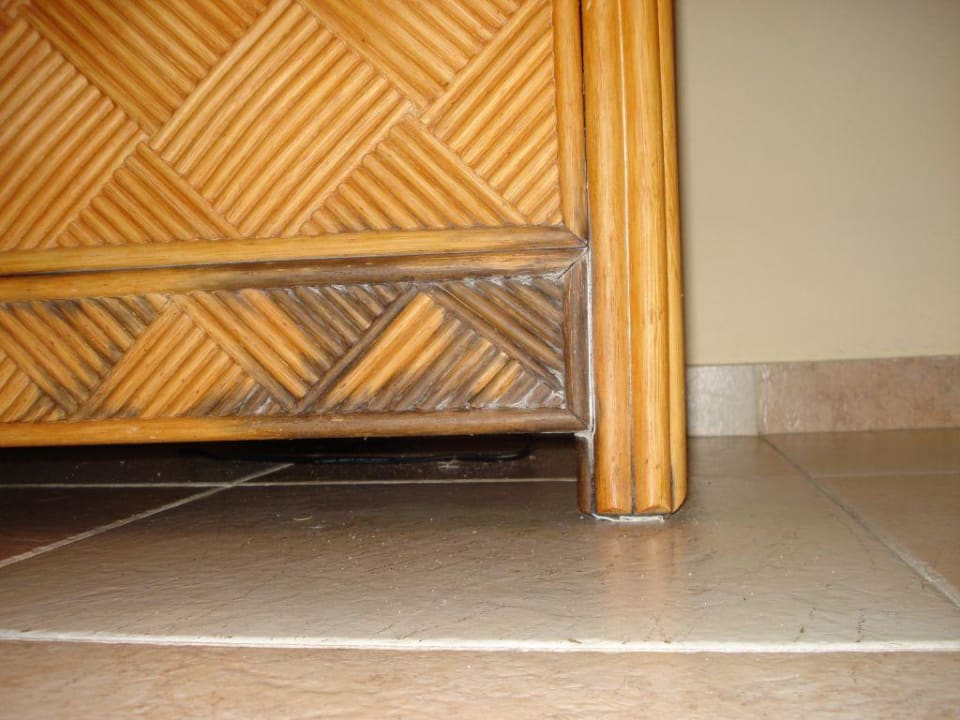 Verschimmelter Schrank Punta Cana Princess All Suites Resort & Spa