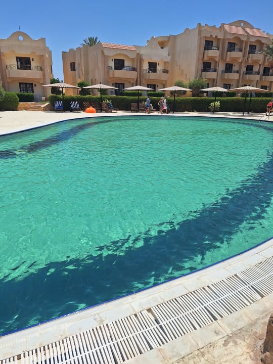 Pool Coral Hills Resorts & SPA