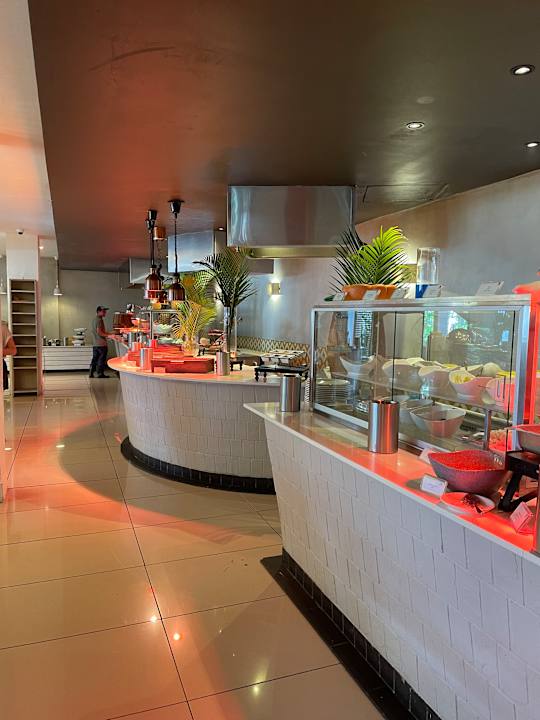 Gastro The Ravenala Attitude