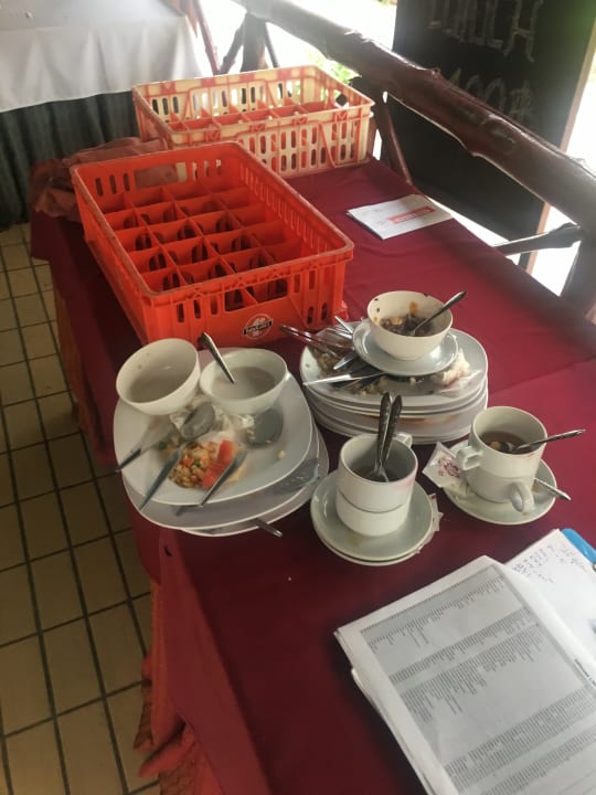 Restaurant Hotel Coral Island Resort