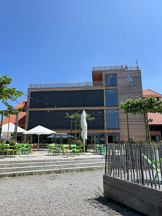 Außenansicht Gut Hügle Erlebnisbauernhof