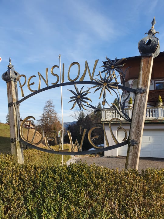 Außenansicht Pension Edelweiss