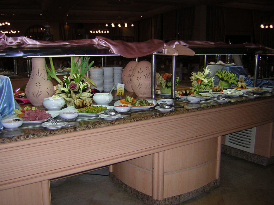 Salatbuffet, sehr liebevoll angerichtet Steigenberger Marhaba Thalasso Hammamet