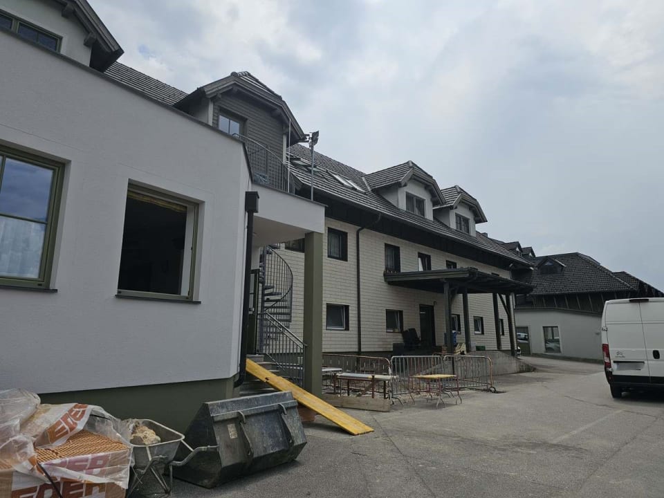 Außenansicht 1A Landhotel Schicklberg