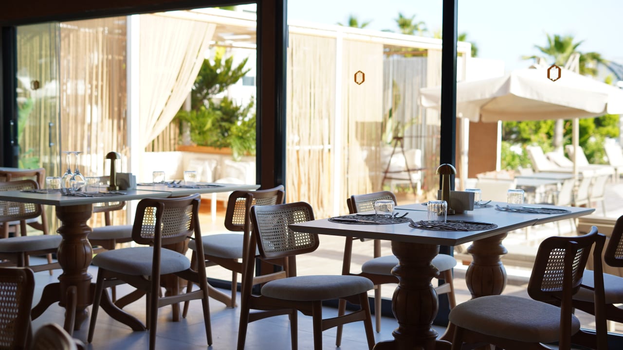 Gastro Hotella Resort & Spa